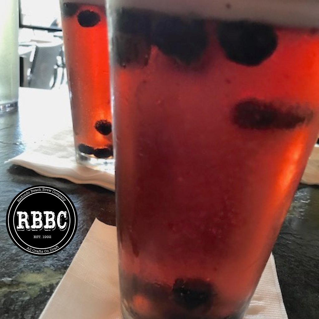 RedondoBrewCo's tweet photo. This weekend don’t miss out on our delicious Handcrafted Beers by brewmaster Greg Schneider. Come check out our 60 Craft Beers on tap. #BlueberryLager #CraftBeer #BeerBar #GoodBeer #RedondoBeach #RedondoBeachBrewCo https://t.co/85yvNj5fCL https://t.co/h4sKaXDsiW