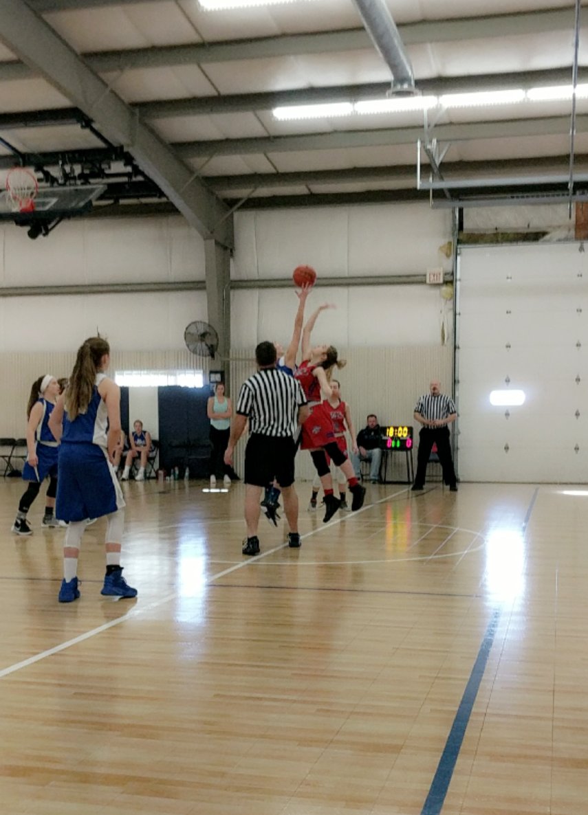 jennuinelyfunny's tweet image. Nothing else I&apos;d rather be doing in South Dakota than watching these @CSSNebraska ladies play a little basketball. 🌠🏀🌠 #CSSLove #ShootingStars #KeepWorking