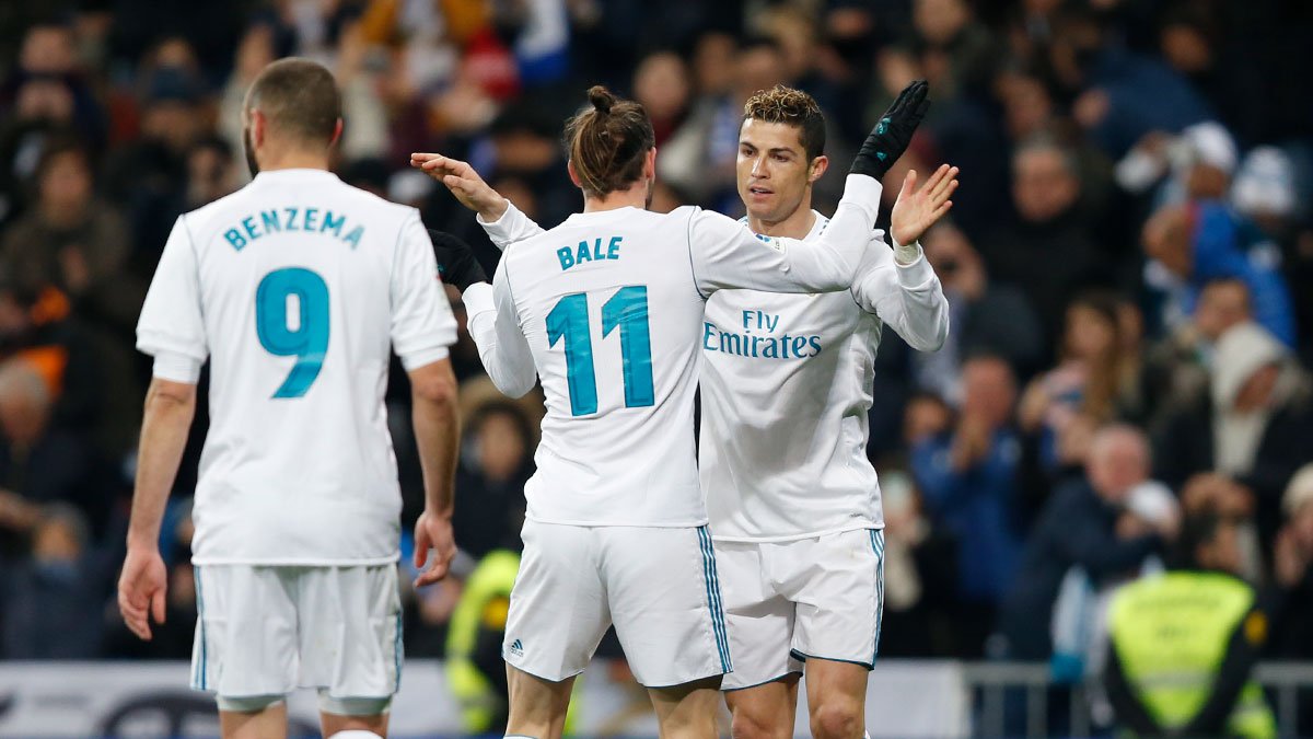 realmadriden's tweet photo. 5⃣⭐ A five-star display at the Bernabéu!
#RMLiga https://t.co/KndF6rOpO4
