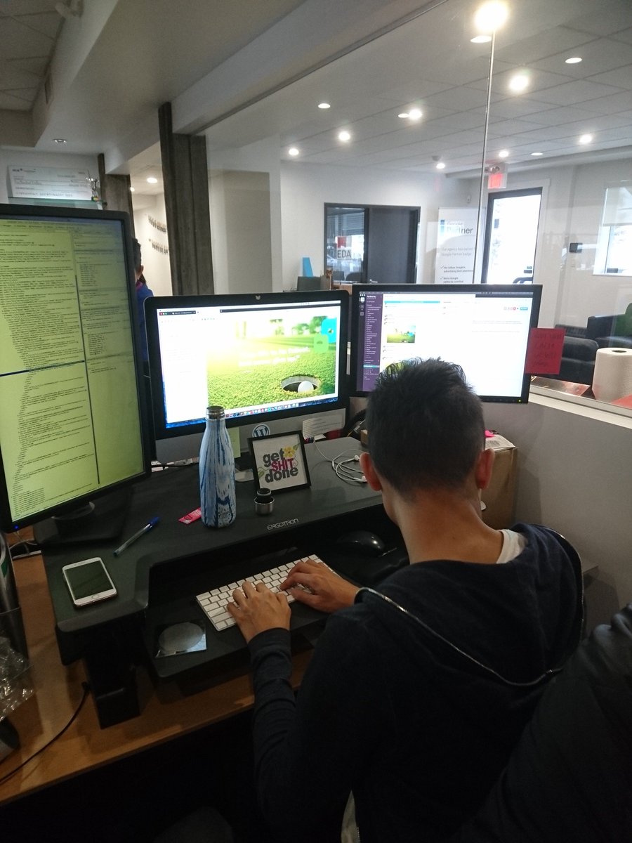 TopDrawInc's tweet image. Progress being made in #websiteinaweekend. Content pop time @TopDrawInc