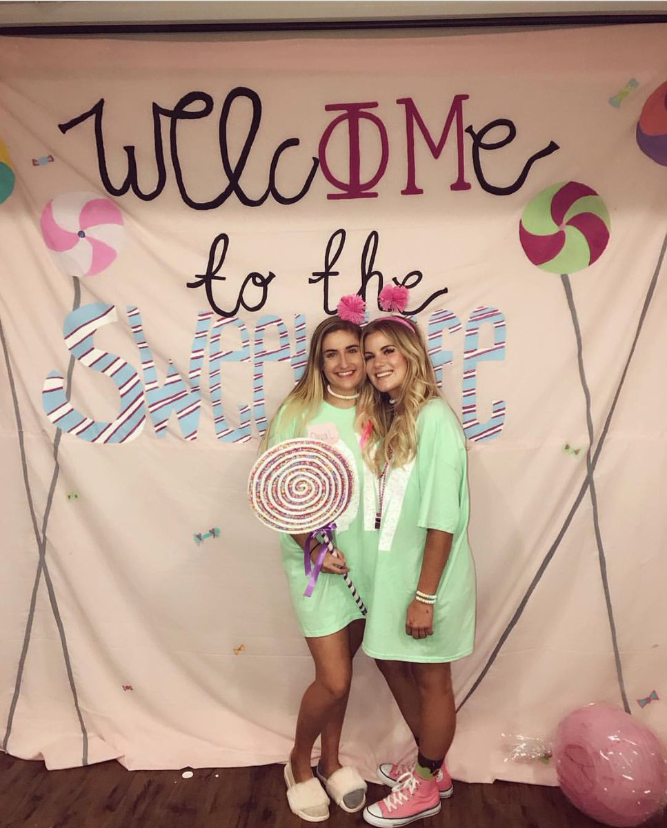 The Sunshine Sister for this week is Torie Gortsema!🌞💛 Thank you for all that you do for our chapter Torie and all of the love that you bring! Phi Mu is lucky to have such an amazing sister💗