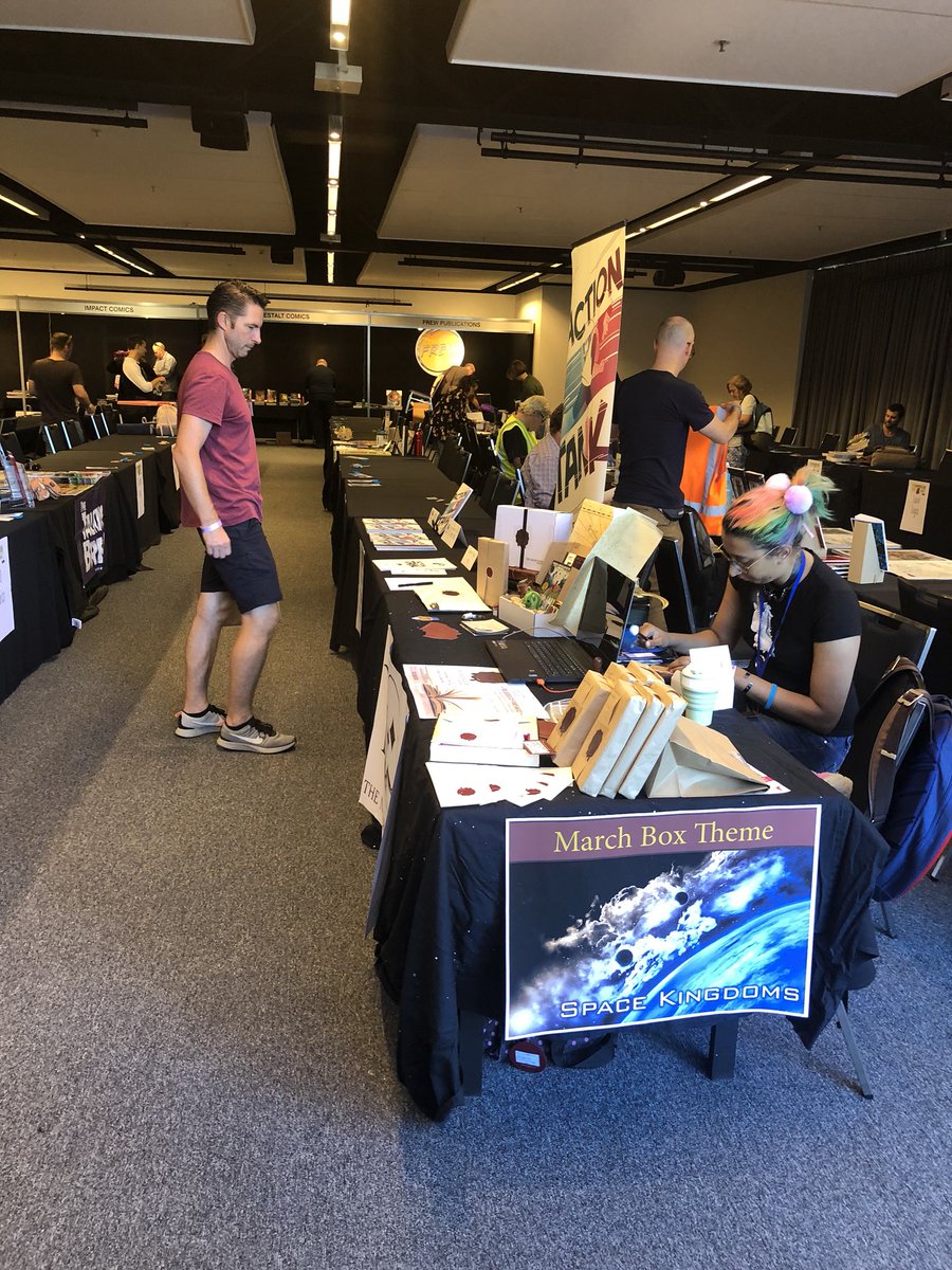 AusComArtsFest's tweet photo. get down to #QTHotelCanberra for last day of #ACAF2018. Market day workshops and signings @gestaltcomics @ClevermanTV @Phantom_Comic @GAMMACON @DeesComics https://t.co/on1Sz0pg9B