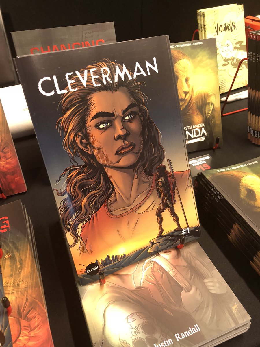 AusComArtsFest's tweet photo. get down to #QTHotelCanberra for last day of #ACAF2018. Market day workshops and signings @gestaltcomics @ClevermanTV @Phantom_Comic @GAMMACON @DeesComics https://t.co/on1Sz0pg9B