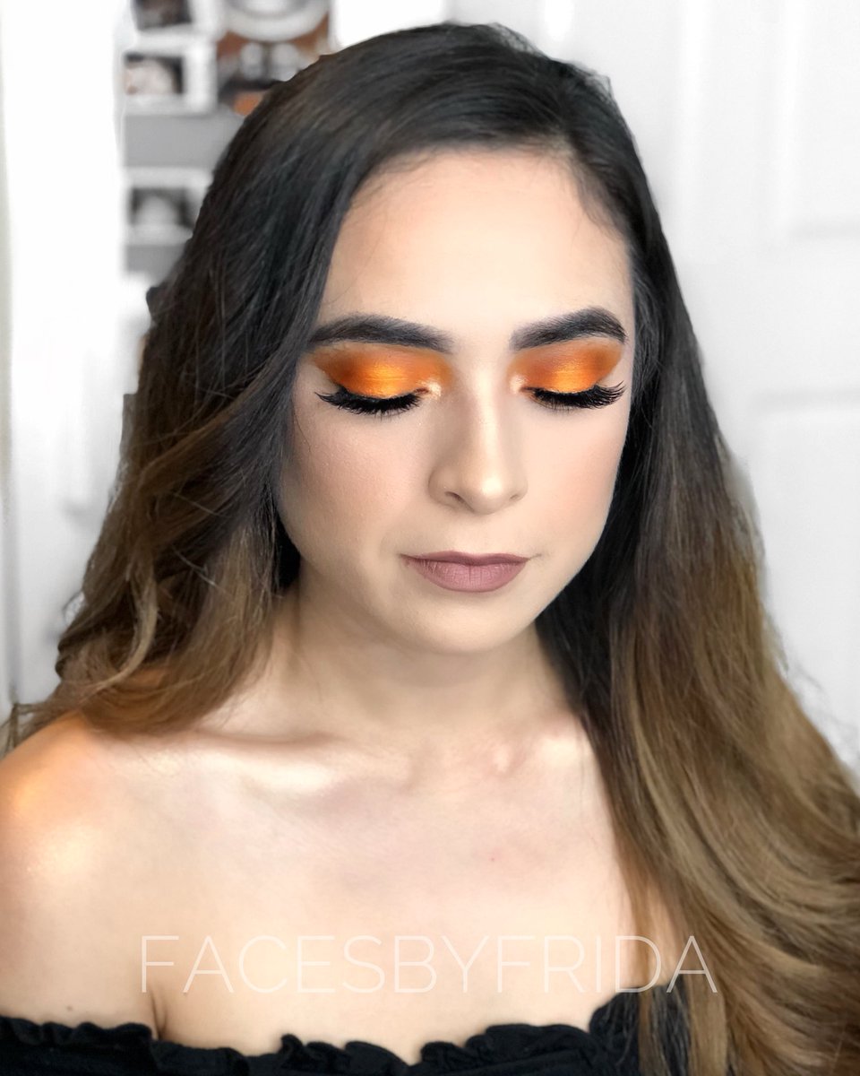 facesbyfrida's tweet photo. Client of the SLAY #MUOTD
@fentybeauty Hu$tla Baby
@MorpheBrushes 15d palette 
@houseoflashes Iconic https://t.co/QdFa9ntEaS