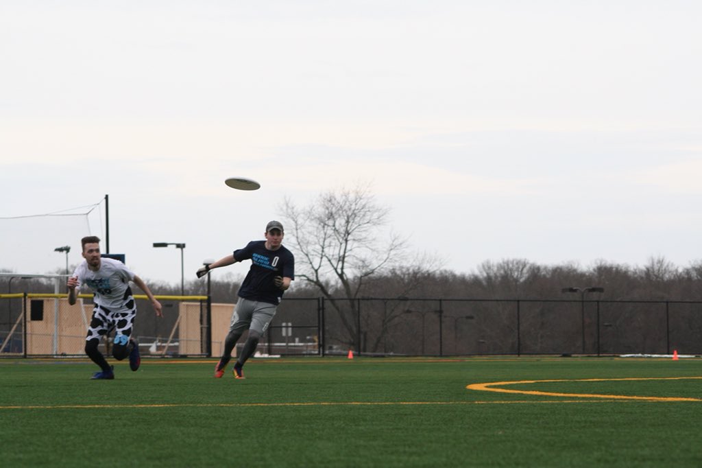 Huge shoutout to <a href="/MensRIUT/">URI Men's Ultimate</a> for coming to us for a scrimmage today #Rhody