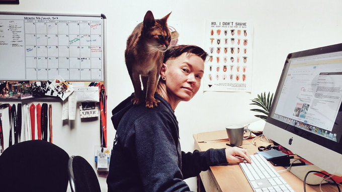 Most days, working in queer porn looks like this. 🐾 #Caturday @CrashPadSeries https://t.co/AXxIKGd10<a href="/tag/caturday"class="tags"><span>#caturday</span></a>