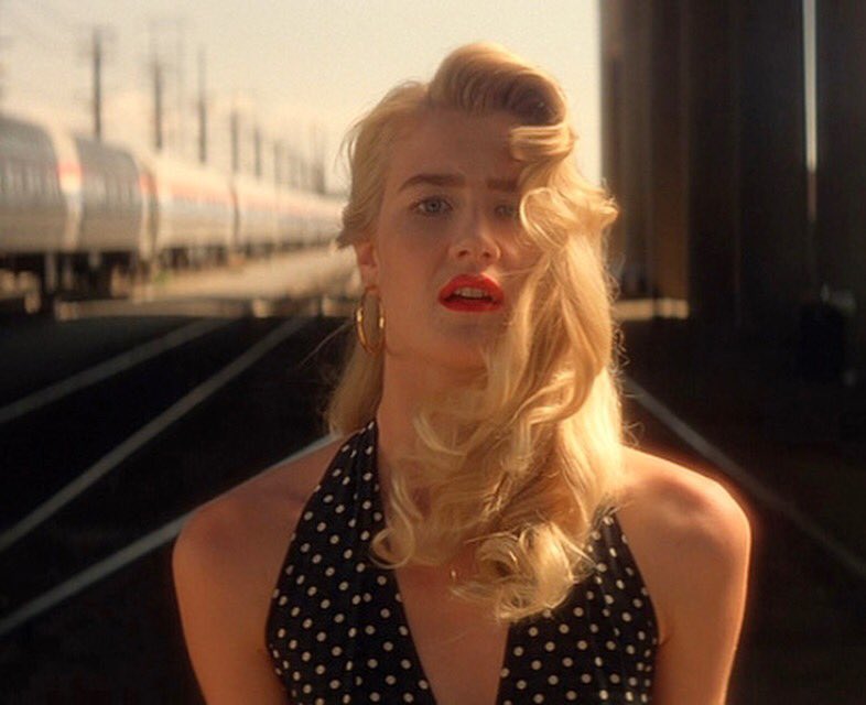 Happy Birthday Laura Dern 
Wild At Heart, 1990 