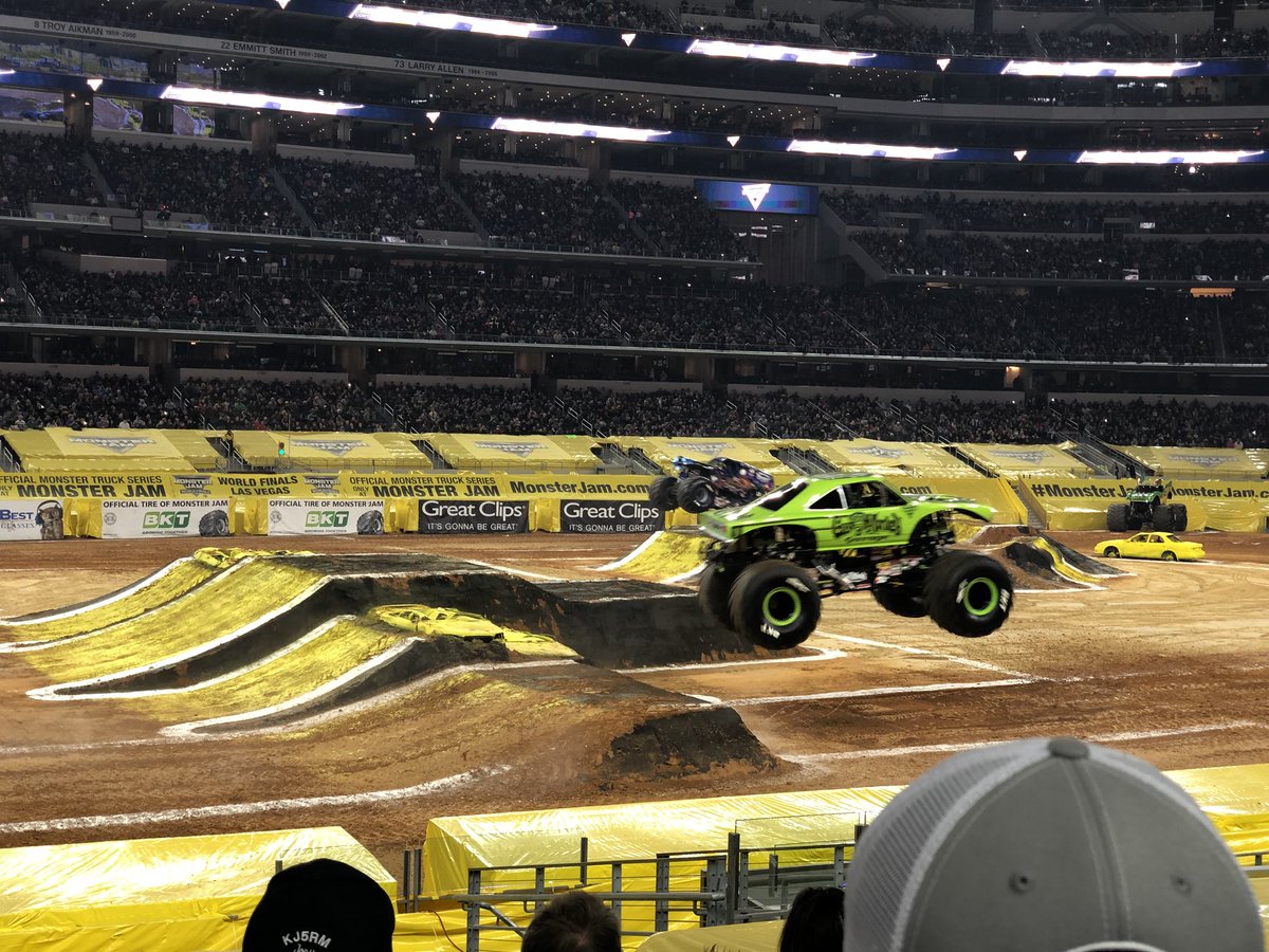 Owen Howell On Twitter Loving This Night Monsterjam