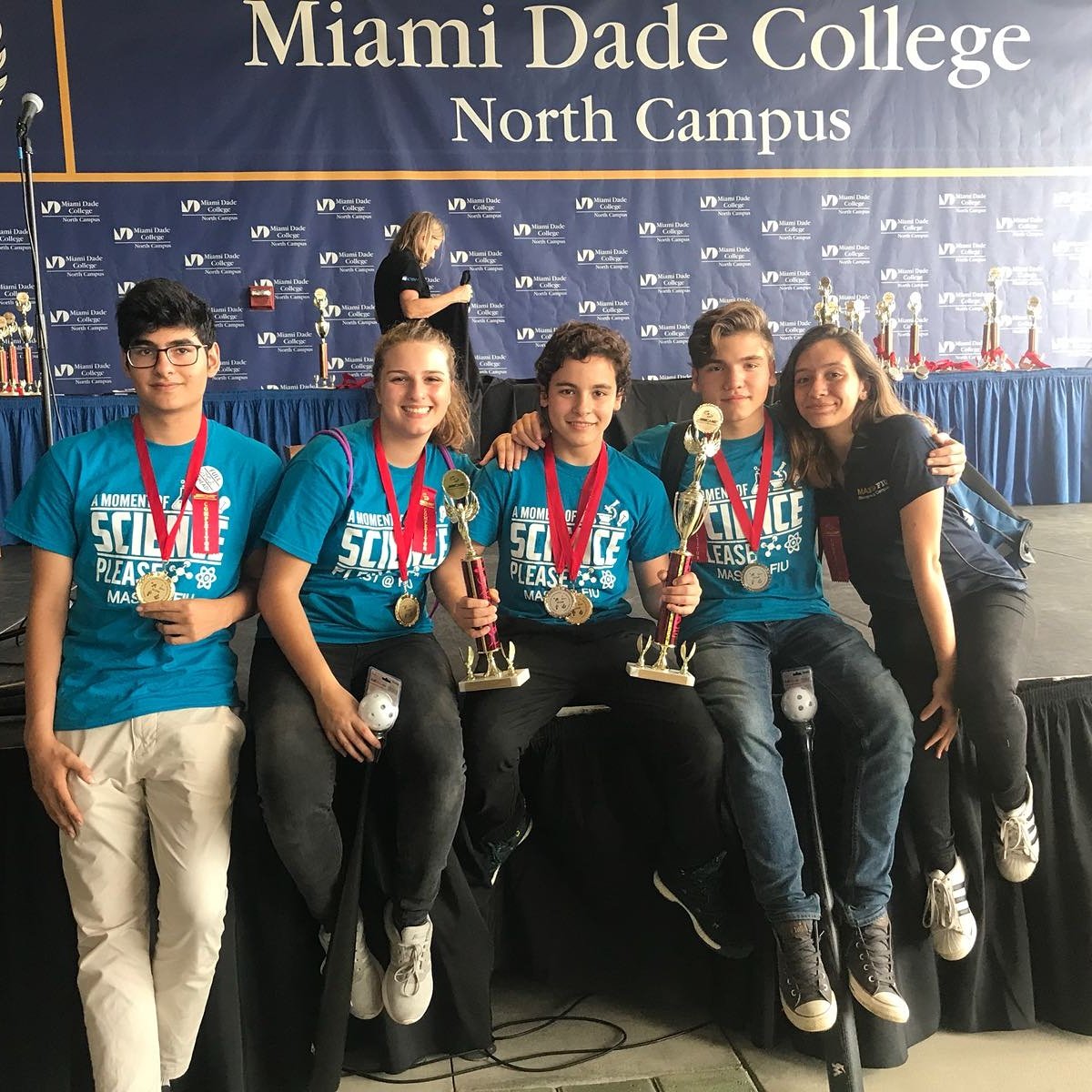 MarineEchoes's tweet photo. Mantas won 1st place in the robotics competition and 2nd place in the FPL generator competition today at the Science Fair. Go Mantas!! #sciencefair #firstplace https://t.co/UG5gbMZtjZ