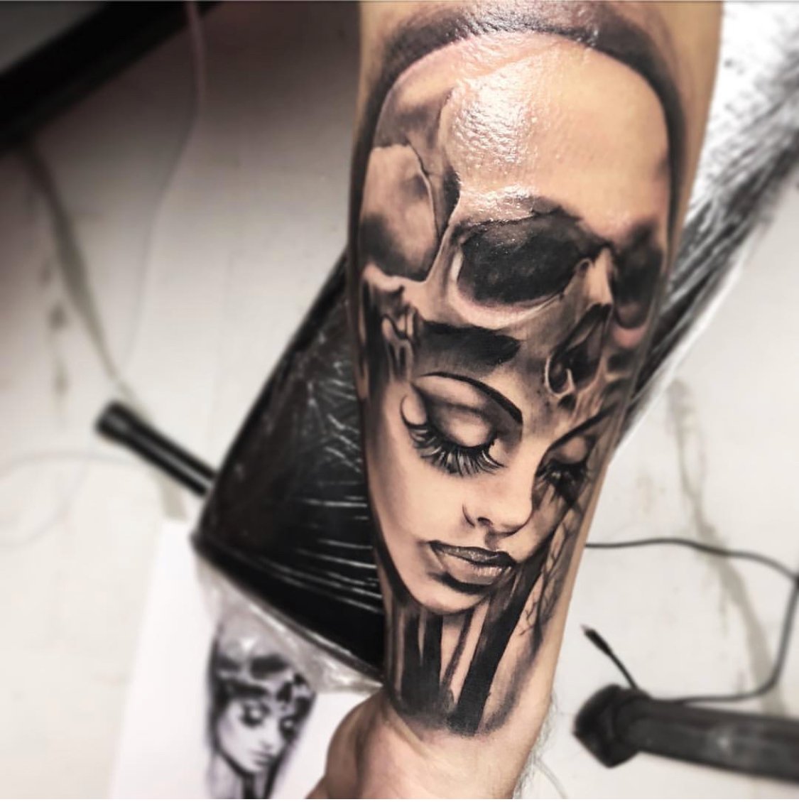 suite206ix's tweet photo. #skull #Skullgirls #woman #Forest #forearm #blackandgreytattoo #tattoo #ink #blends #life #love #live #sadness #nycartist #thebronx #littleitaly #bronxartist #bnginksociety #urbaninkmag #ultimatetattoosuppy https://t.co/NdoJ11VRCP