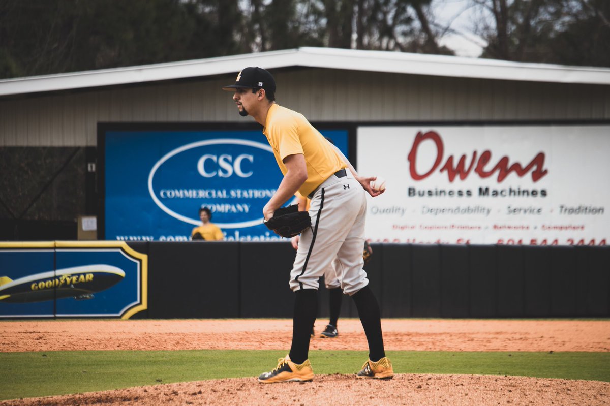 SouthernMissBSB's tweet photo. 6 days away 👀 https://t.co/8SQ2lwrBLc