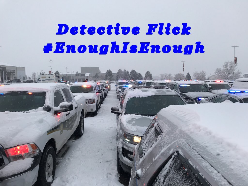 PrayinPoliceWiv's tweet photo. @realDonaldTrump we buried another officer today, there needs to be federal charges with mandatory penalties! #EnoughIsEnough https://t.co/1GOfnwhg3d