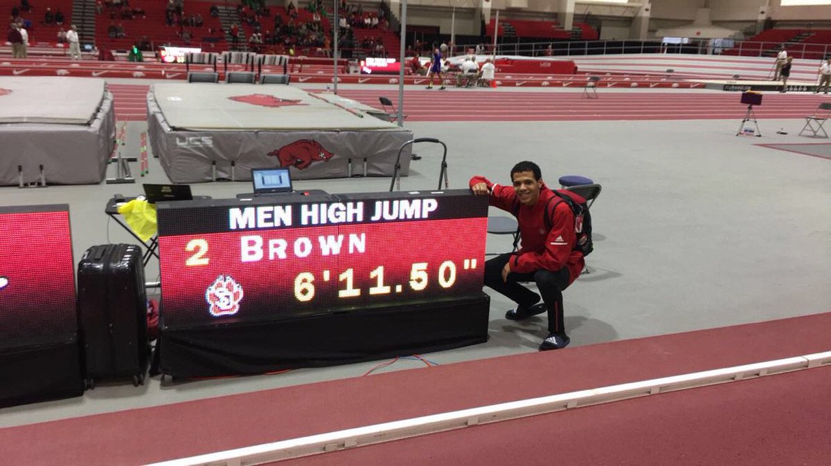 It isn't 7 feet yet but I can't be mad I got a PR 😩 #GoYotes #JumpSquad