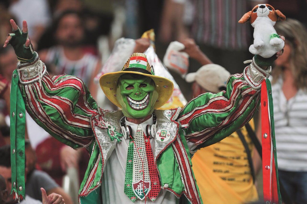 ¡¡Es tiempo de carnaval y los aficionados del <a href="/fluminensefc/">Fluminense F.C.</a> lo saben!! 🎶🕺💃🎊

#ReadyForUniversal