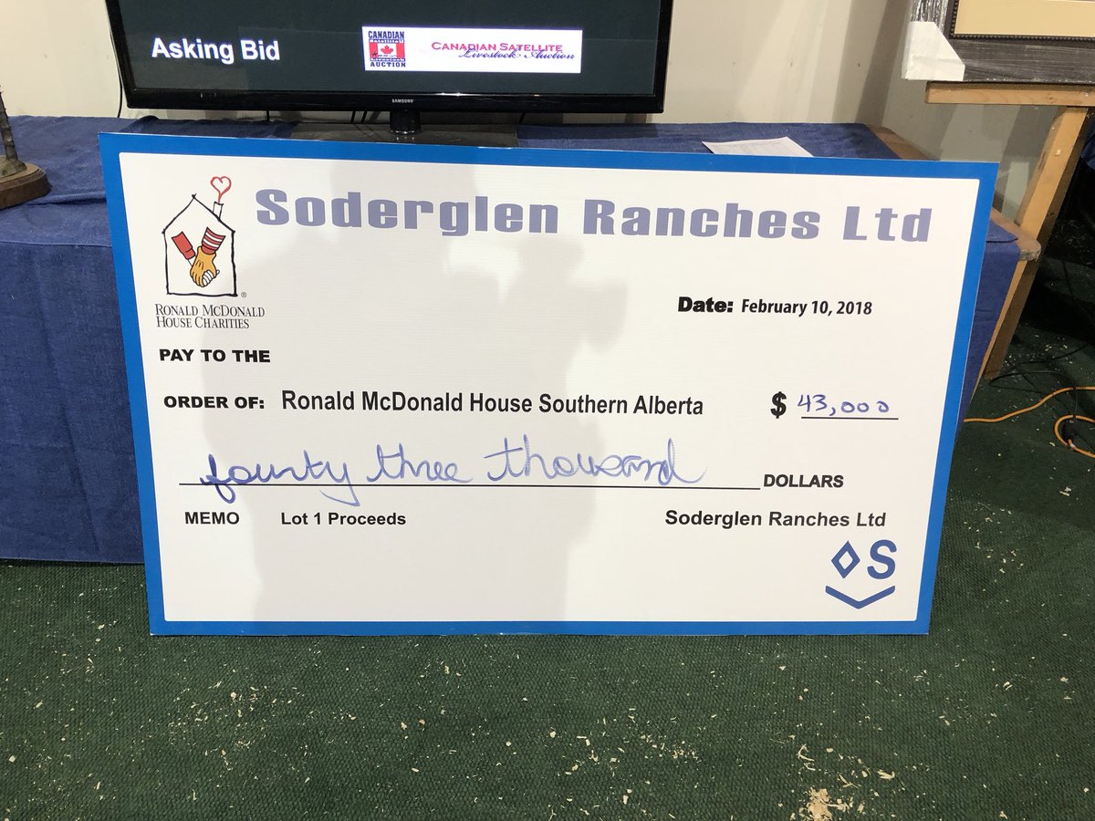 RuralRootsCda's tweet photo. .@Soderglen bull sale raises $43,000 for @RMHsouthernAB. #charity #bulls #soderglen https://t.co/arTs5hBtEI