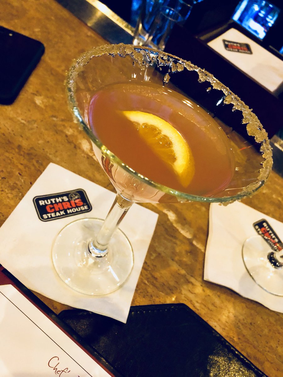 Indyjrsygrl's tweet photo. Happy early Birthday to me 🍸#beingood #princess https://t.co/WzQgDgpWUs