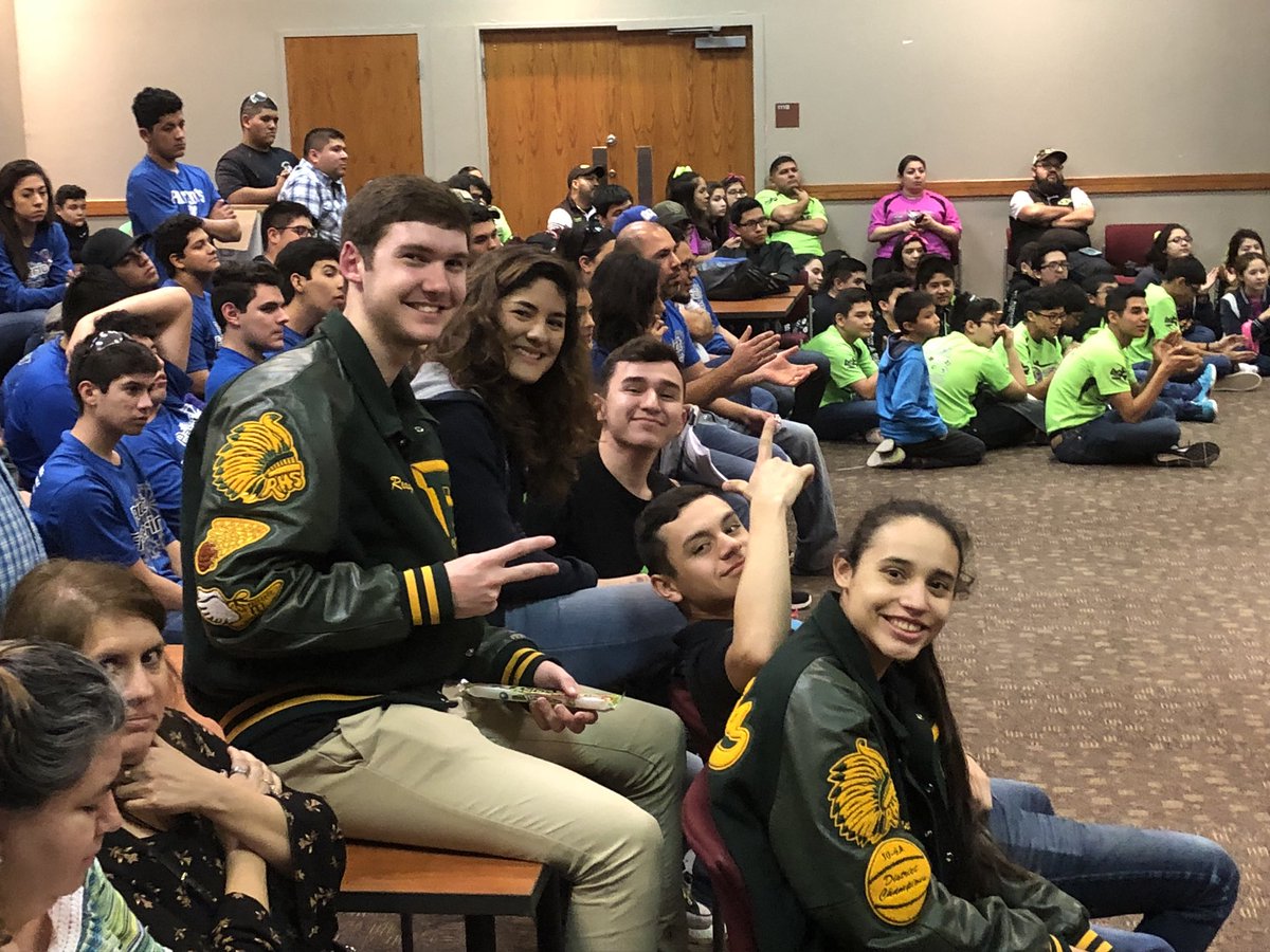 RoweboticNation's tweet photo. Rowebotic Nation’s, T-Cubed, Team #12375, closing out Laredo Wildcard @FIRSTinTexas @FIRSTRGV  #omgrobots https://t.co/L04rYnN73v