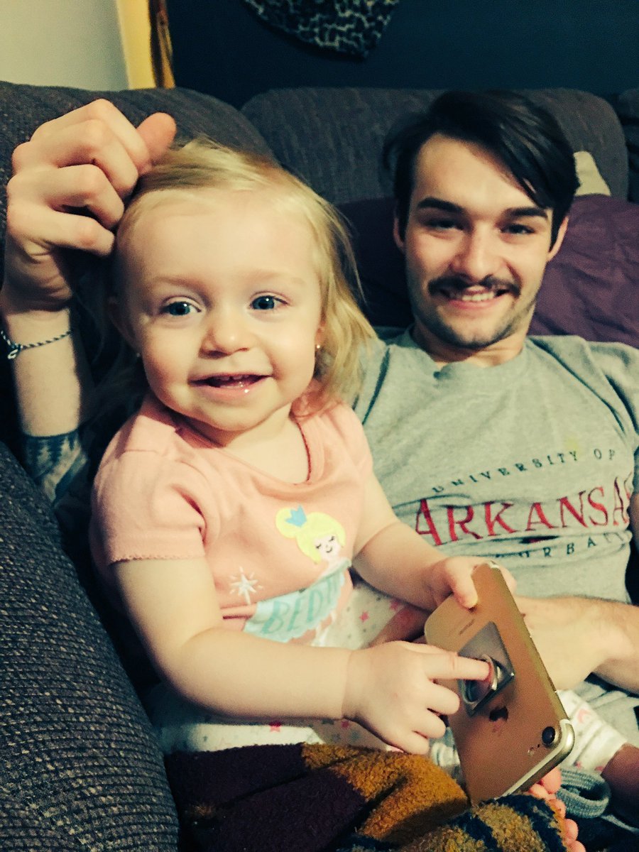 EmilypPittman's tweet photo. Kate just looked at her daddy and said "you're mine" and he smiled and said yes I'm all yours ....😍 https://t.co/vNvQRu2ZPl