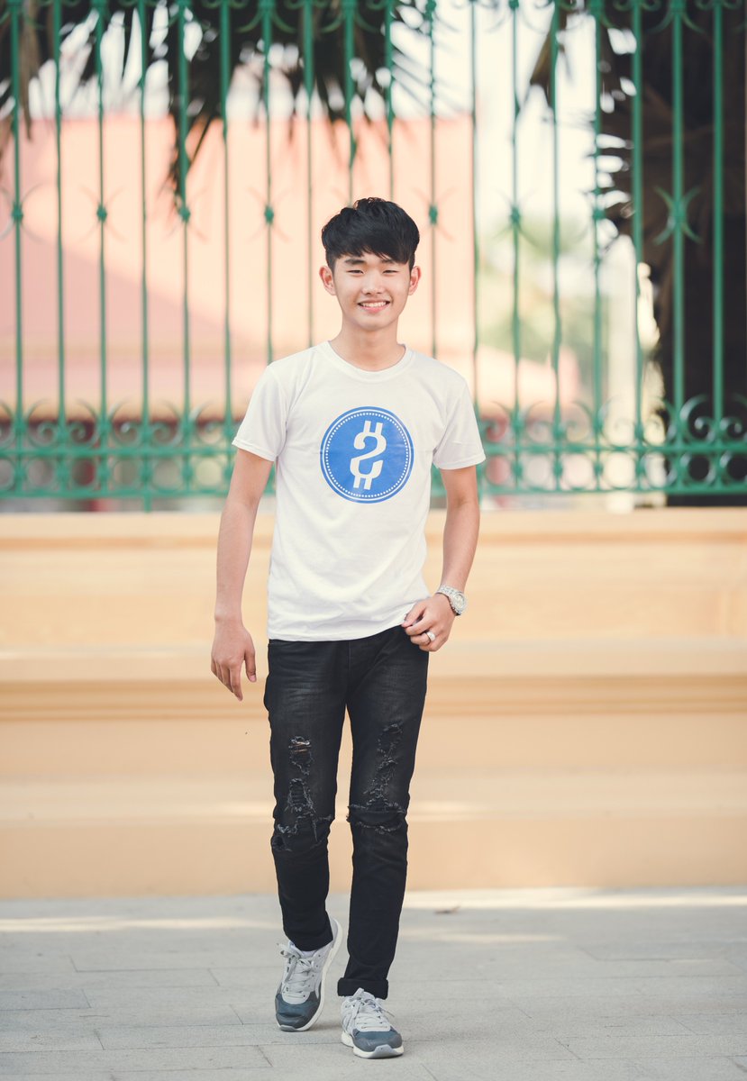 inmean's tweet photo. Move forward with #KHcoin team, build by and for Cambodia community. $KHC #khmercrypto https://t.co/uRL3terUSH