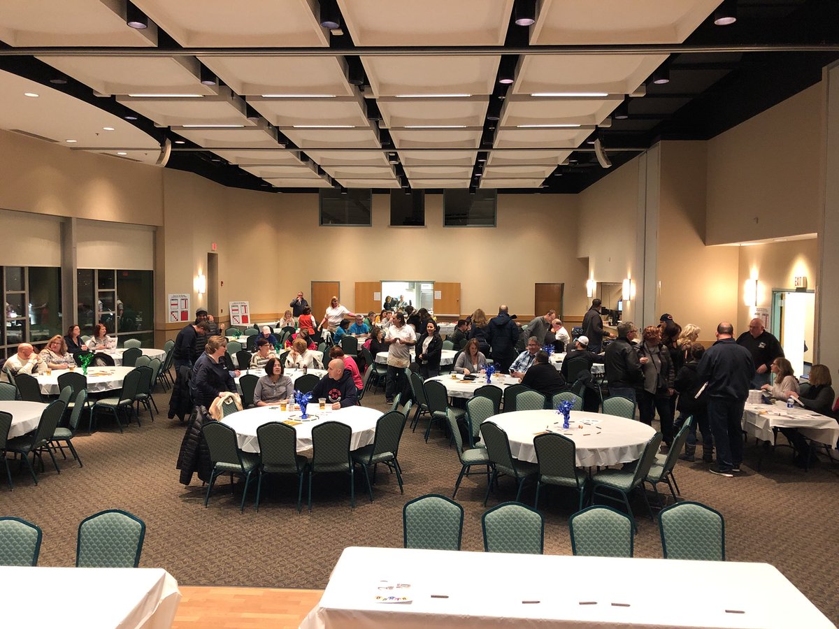 bhsactivitycomp's tweet image. Bingo is going strong. Come join the party! Bingo, food and bar are all open