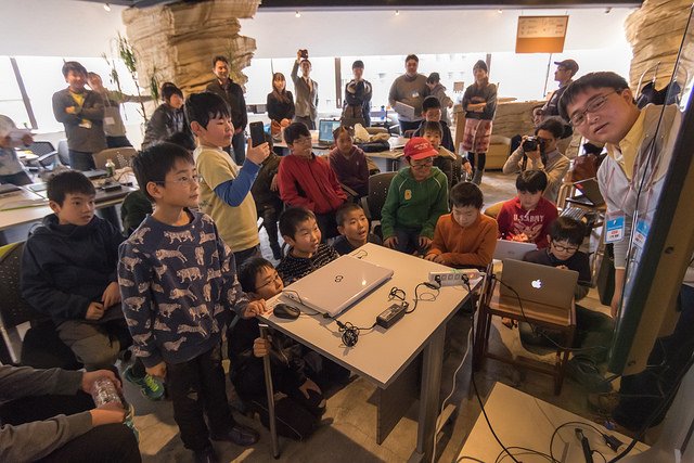 CDKashiwa's tweet image. 第98回 CoderDojo Kashiwa の様子です!今日は協力して作品を作っている子が多かったですね。また2週間後にお会いしましょう!
#CoderDojo #CoderDojoJapan #CoderDojoKashiwa