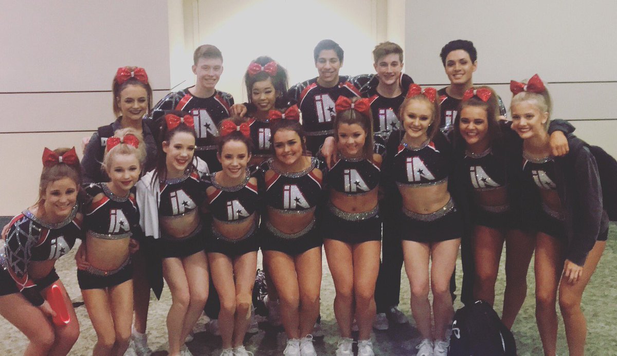 iNFiNiTi_CDT's tweet photo. Ending day 1 with a bang 💥 at ACA Nationals! Way to rock the floor COED RED! #iACoedRed #acanationals #iA https://t.co/XPNAYorb79