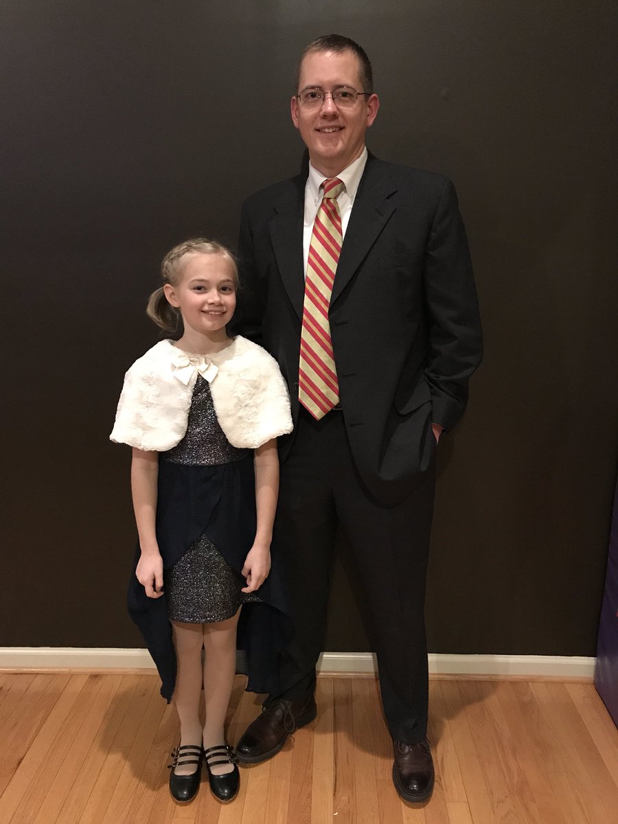 LUMC_DC3O's tweet photo. Daddy daughter date night 2018 in the books.  Thanks @MyTurfResearch for loving your girl. https://t.co/ggW2u6JbKk
