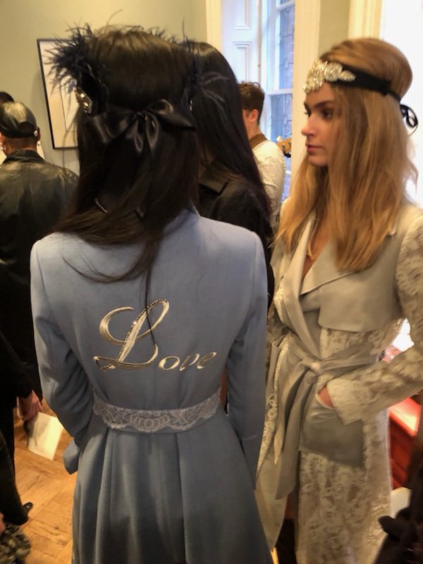 shayestrager's tweet photo. So much #LOVE at @YunaYang #nyfw2018 #LoveYourself Fall townhouse presentation lace+sport+wearable+glam #yunayang #love #sellingamessage #StragerStyle #InTrueStragerFashion #Fashion #FashionStylist #Influencer #Style #StyleExpert #LifeisnotadressRehearsal #GetDressed #nyfw https://t.co/SXj5IdXeAj