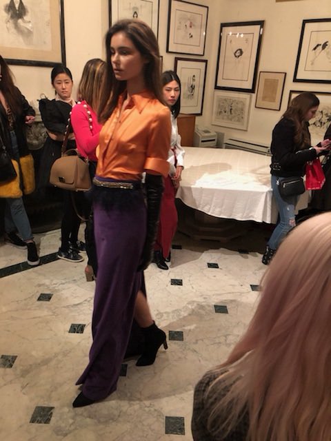 shayestrager's tweet photo. So much #LOVE at @YunaYang #nyfw2018 #LoveYourself Fall townhouse presentation lace+sport+wearable+glam #yunayang #love #sellingamessage #StragerStyle #InTrueStragerFashion #Fashion #FashionStylist #Influencer #Style #StyleExpert #LifeisnotadressRehearsal #GetDressed #nyfw https://t.co/SXj5IdXeAj