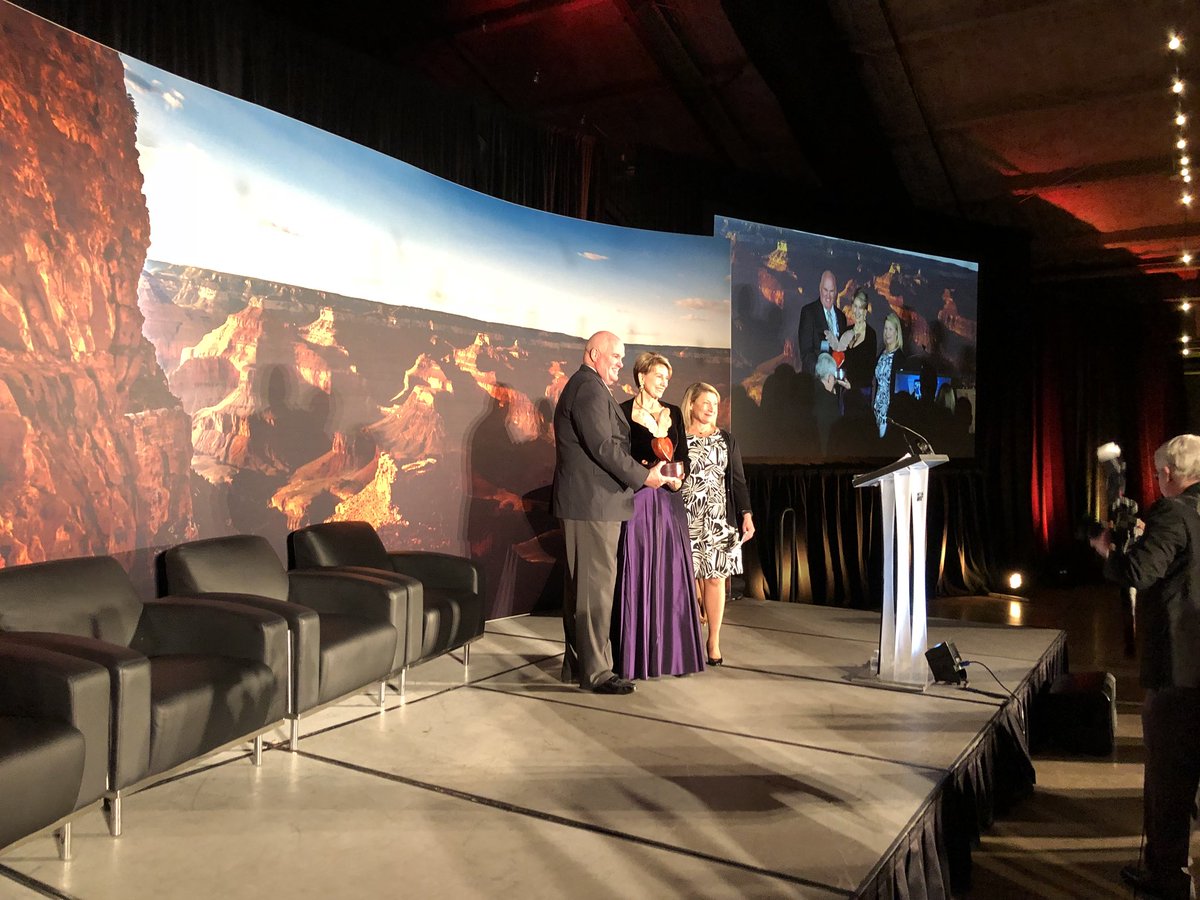 Another outstanding PHX East Valley event! EVP Bd Member and A New Leaf CEO Michael Hughes presents an award to Ambassador Barbara Barrett - an Arizona treasure -  at the AWEE gala
