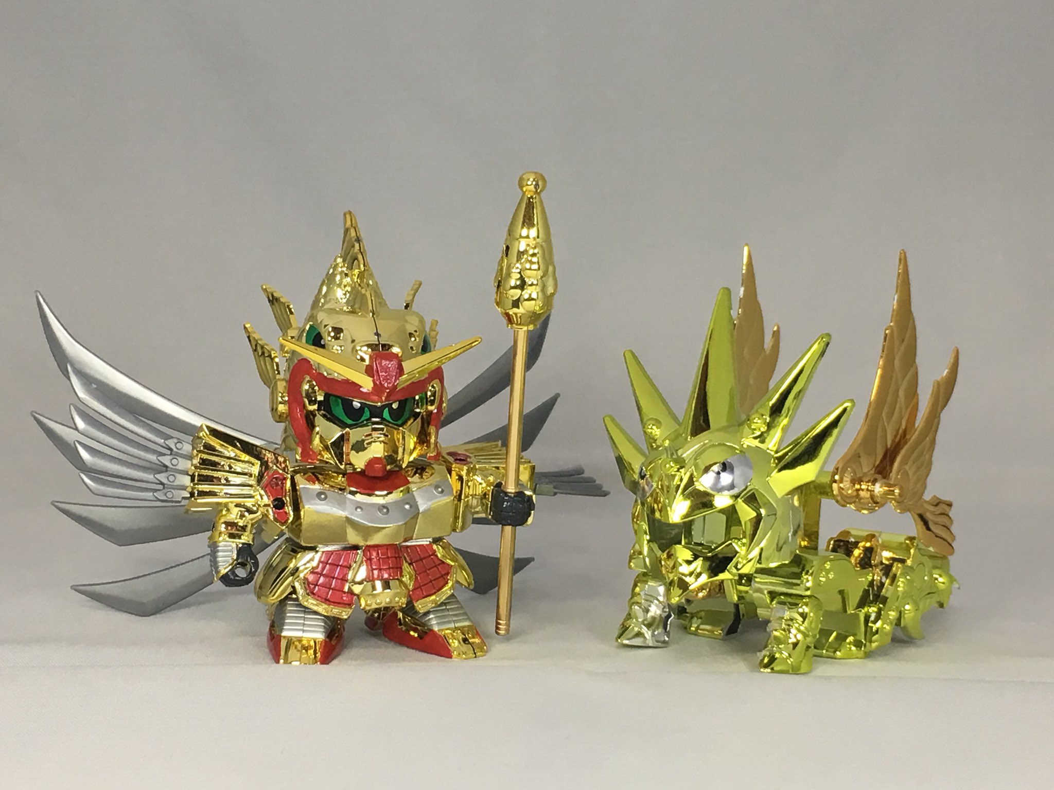 エドワード Sd連合兵庫支部 横浜駐在 Al Twitter 雷帝千成神将軍 鎧がメッキになった代わりに 千成将軍自体はメッキではなくなりました クリアイエローの四方八方刀などは 豊臣秀吉頑駄無から拝借 T Co Pkgzgobwrh Twitter