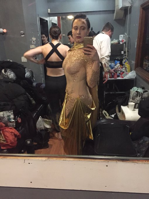 Showtime mutherfuckers https://t.co/Z7dL8l4541