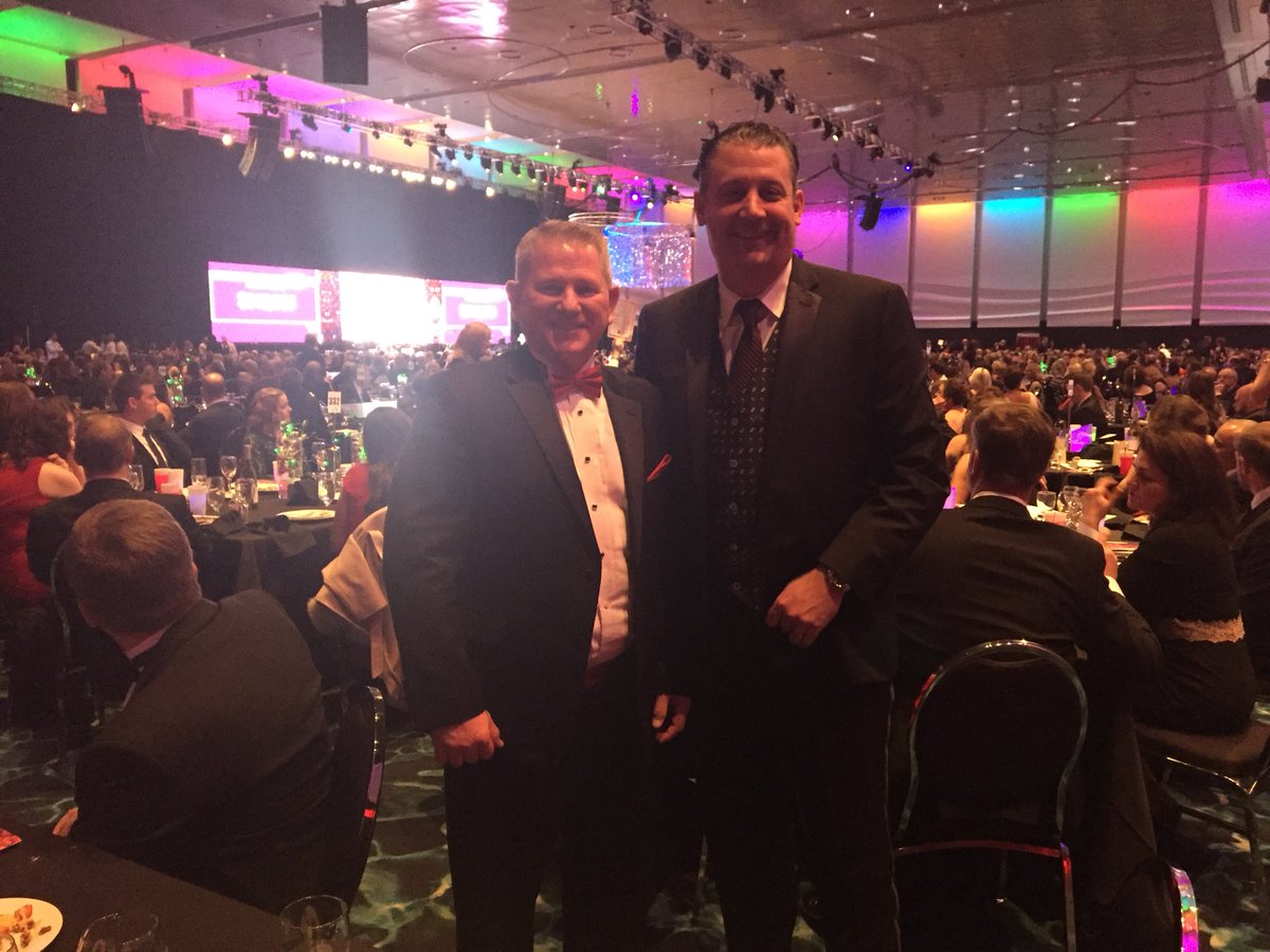 abecoleKC's tweet image. Great evening @RedHotNight to benefit @ChildrensMercy with @wattj. KC let’s break a fundraising record tonight!!