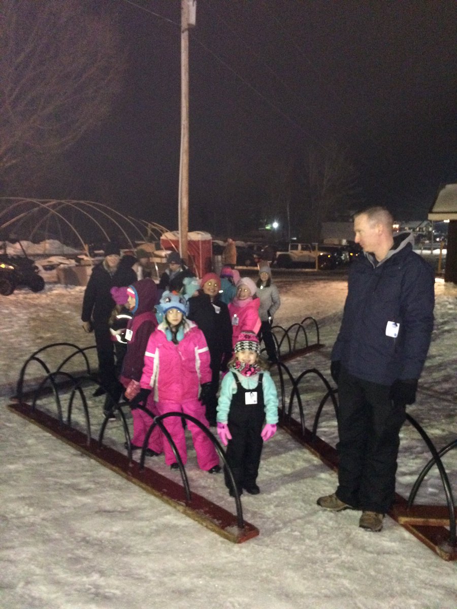 LFitzgerald3's tweet photo. St. Mary's tubing night! So much fun for the kids to be together with friends! #parentshavingfuntoo @RCDASchools @RCDASupt https://t.co/otAbploy3k