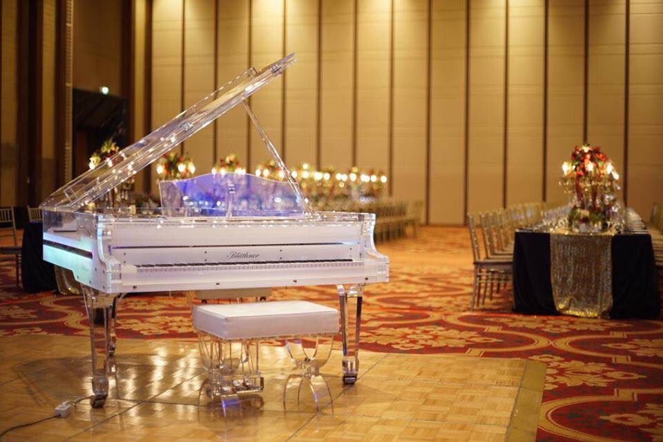 pianoaruaru's tweet image. ブリュートナーのこのピアノなら弾いてみたい。ブリュートナー大好きな私。
#blüthner #klavier