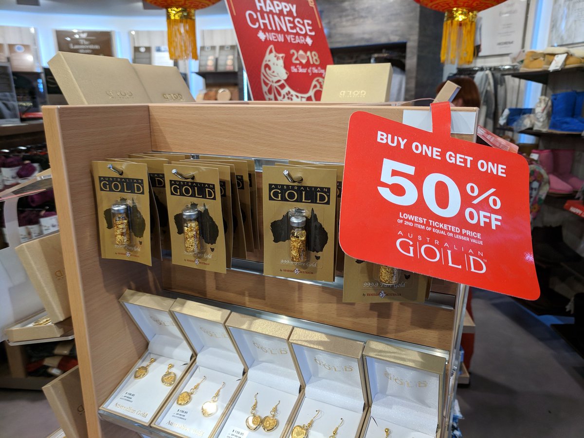 DHipster's tweet photo. Don't worry, lots of markets are down at the moment. Even gold is %50 off. #btc #cryptocurrency https://t.co/dgtHEopHIJ