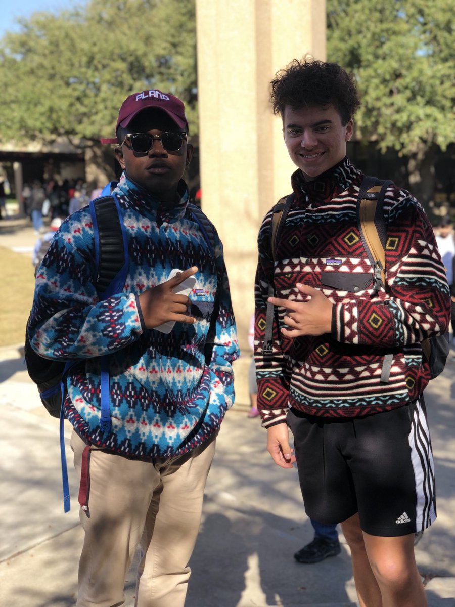 connorgelll's tweet photo. Happy birthday Kyron🎊@KyronCumby2 https://t.co/3rP3llgMlS