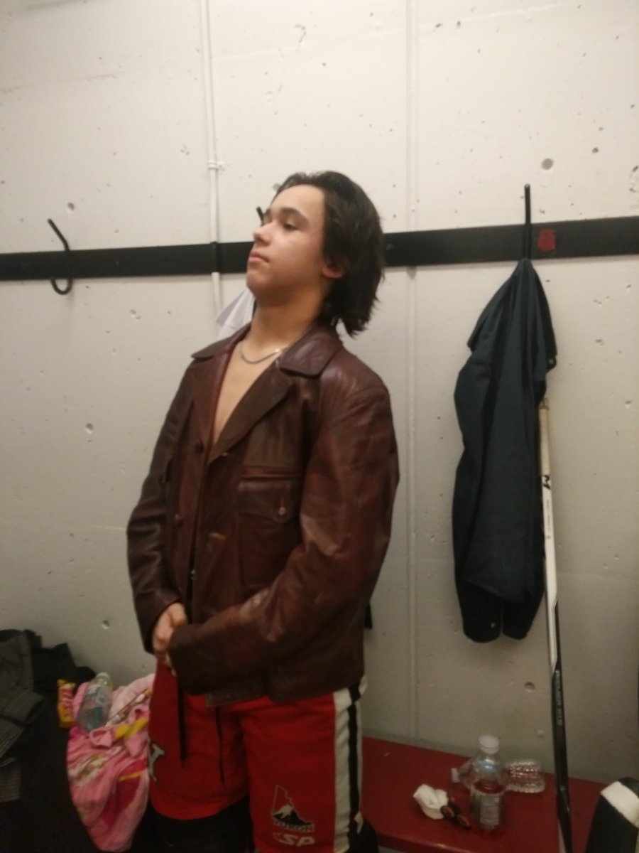 YRivermen's tweet photo. Ekholm with the Reggie Dunlop player of the game jacket in a 4-0 loss to Seafair. #TrueNorthernPride #HockeyYukon #ChanceOil #DallasSaunders https://t.co/1Pm76RkFU1