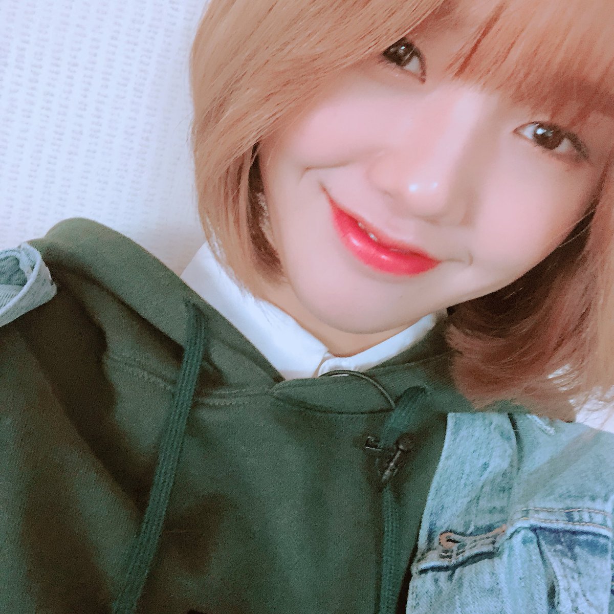 WM_OHMYGIRL's tweet photo. #오마이걸 #밈 #추가요 https://t.co/RoTiVLH1VZ