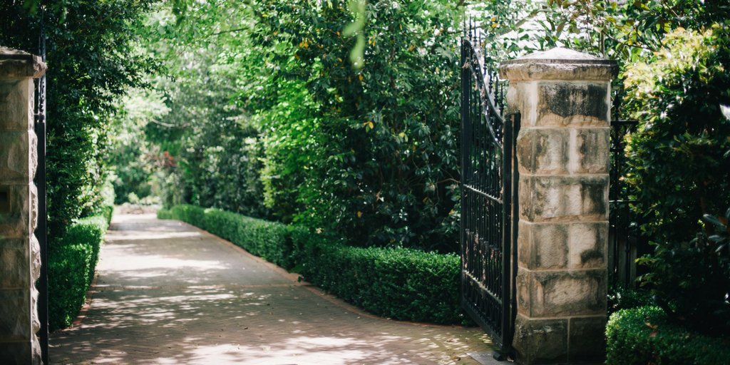 With over a dozen parks and gardens and plenty of cafes. Discover our Turramurra hangouts. ed.gr/d4cf