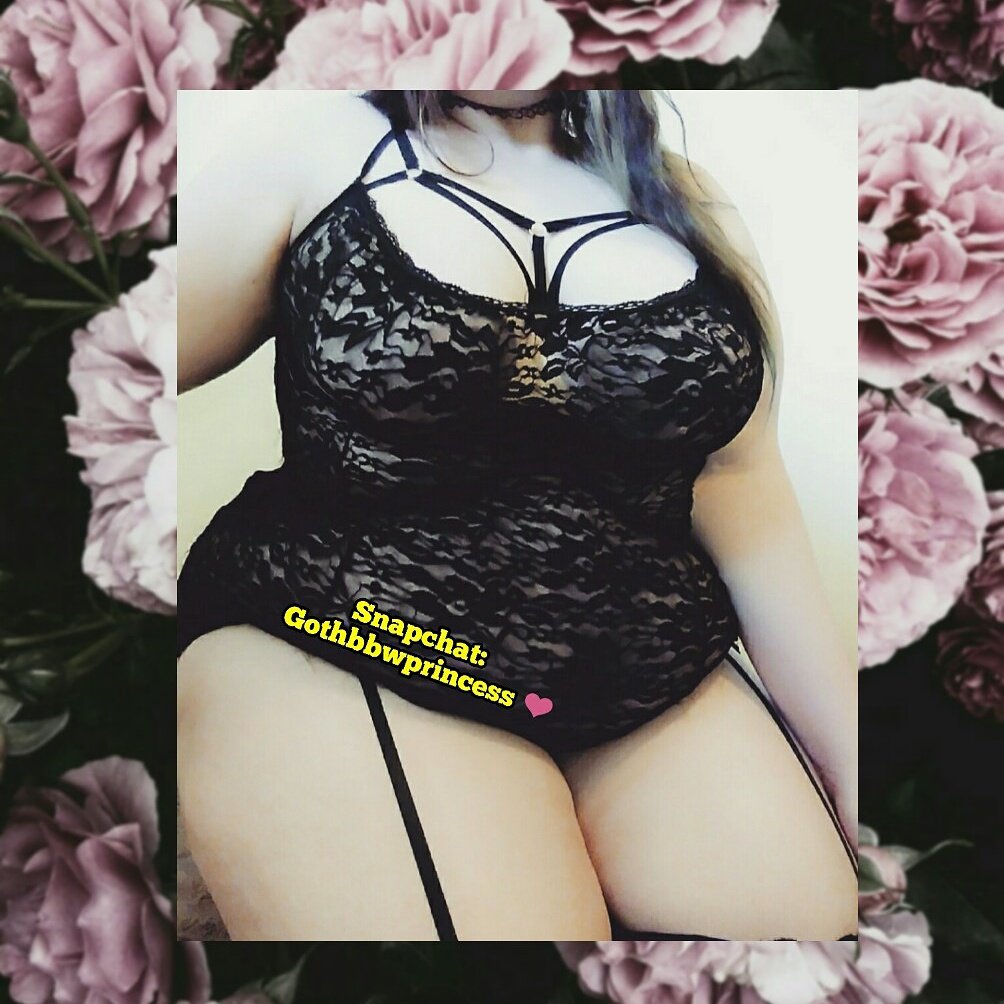 Snapchat Chubby Nudes - Sexy Goth Bbw on Twitter: \