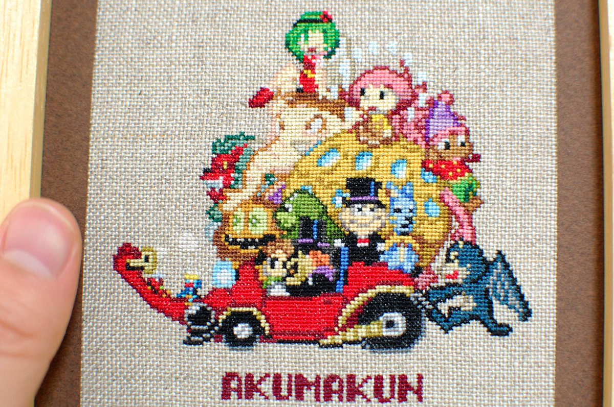 Chikiko 悪魔くんのドット絵カッコ良いですよね 刺繍だったらどんな感じになるんだろう ってワクワクしながらステッチしました W