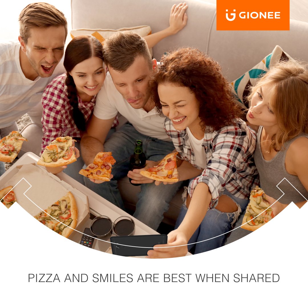 GioneeMe's tweet photo. Smiles and pizzas are meant to be shared. Who are you sharing #PizzaDay with?
ينبغي مشاركة الابتسامات والبيتزا. مع من تشارك #يوم البيتزا؟
#GioneeME #Gionee #GioneeX1s #MyDubai #Oman #SouqUAE #SharafDG #VisitDubai #Smartphones #Mobile #bloggers #photographers https://t.co/lUbRvaPmqz