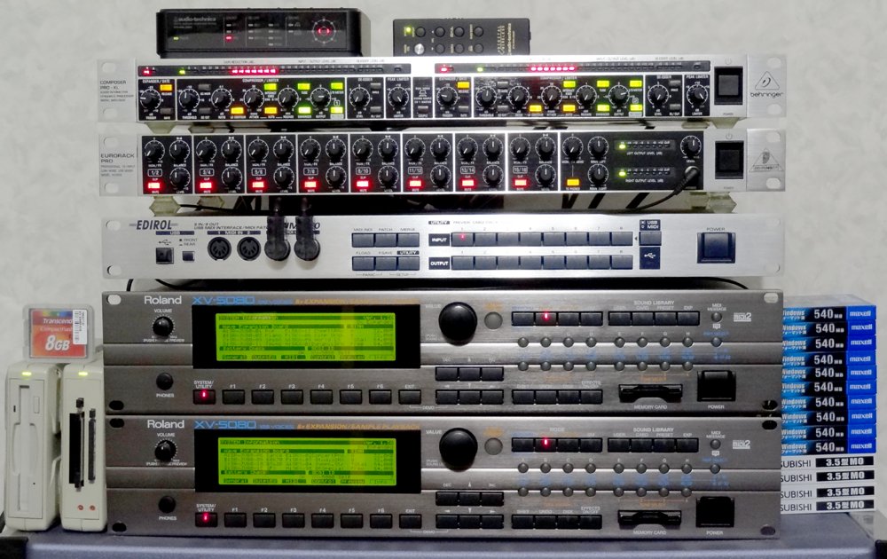 XV−5080とUM−880