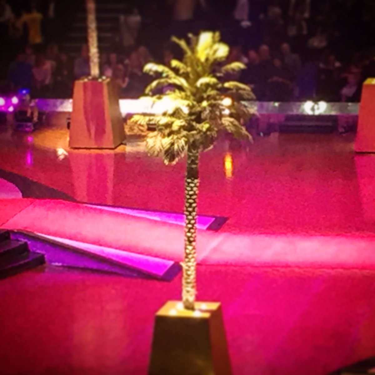 Love Worthing Life tweet media