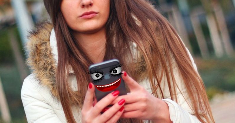 Socialnewonline's tweet photo. Smartphone data tracking is even creepier than you think #socalsocialite https://t.co/Zs4XQd4x1R https://t.co/LvizRlqOfE