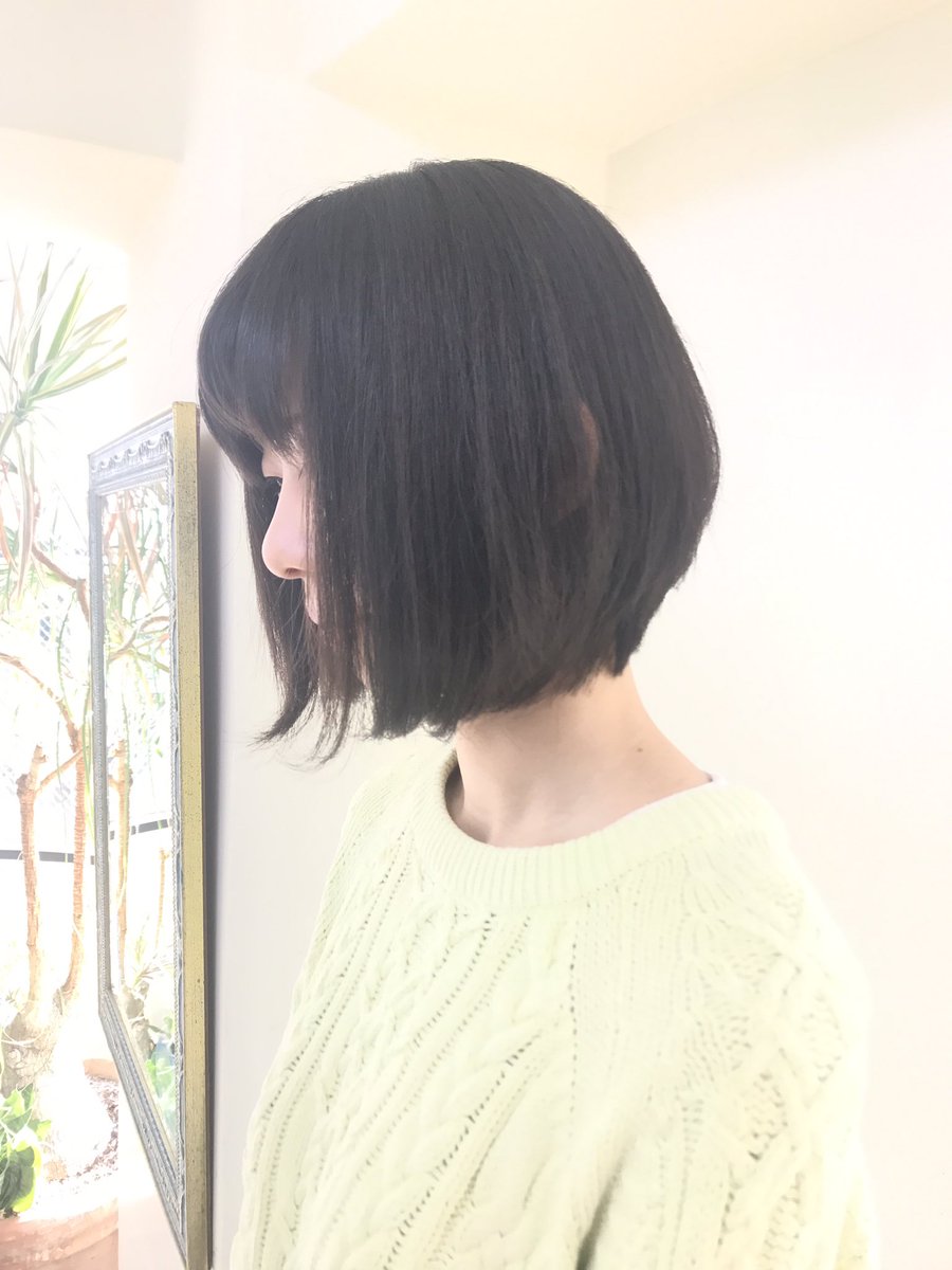 東松原美容院美容室ヘアースペースクラフト バッサリボブに あっという間に春がそこまで Hair Suzuki 京王井の頭線 東松原駅 徒歩30秒 駅前です 東京都世田谷区松原5 56 10シャンポール東松原2階 03 3325 8700 Line Id Jlm6347m 美容室 東