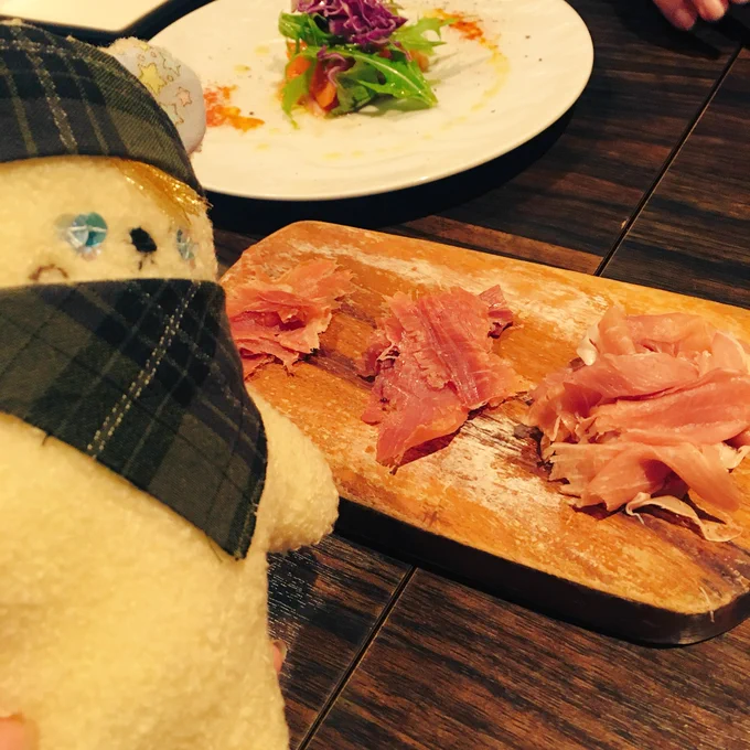 生ハムちゅんと生ハム食べに来たよ 