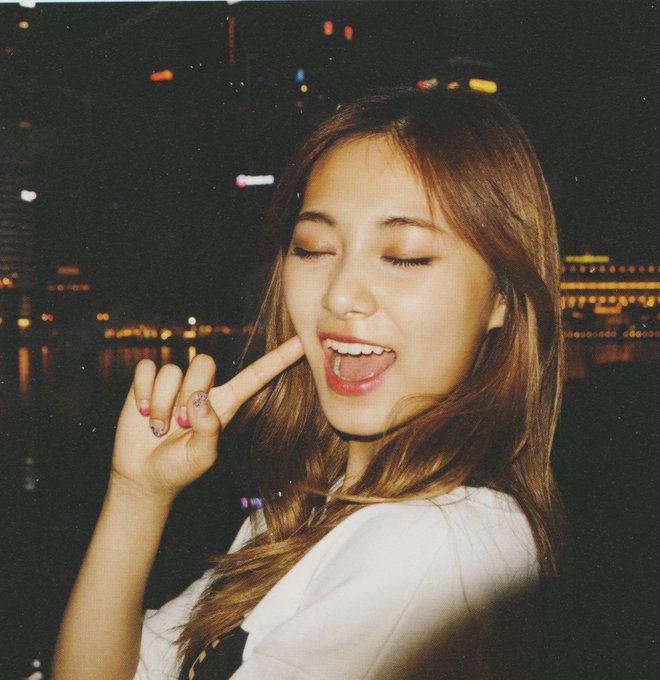 KimAlbrecht_'s tweet photo. Even the breathtaking city lights can't compete with you. https://t.co/rQankwKUeb