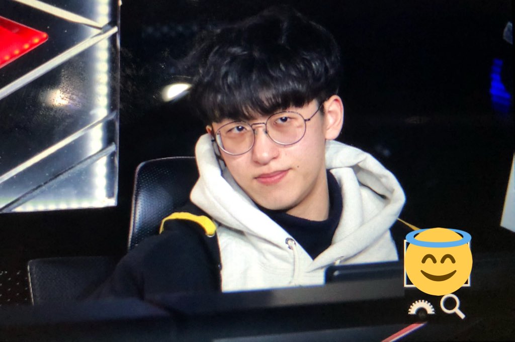 battle_nuna_god's tweet photo. 180211 PSS 스쿼드
#DAENGCHAE #댕채 #1ast
스윗하쟈너 https://t.co/Lcf5IanED2